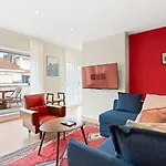 Guestready- Charming Retreat With Terrace * Oporto